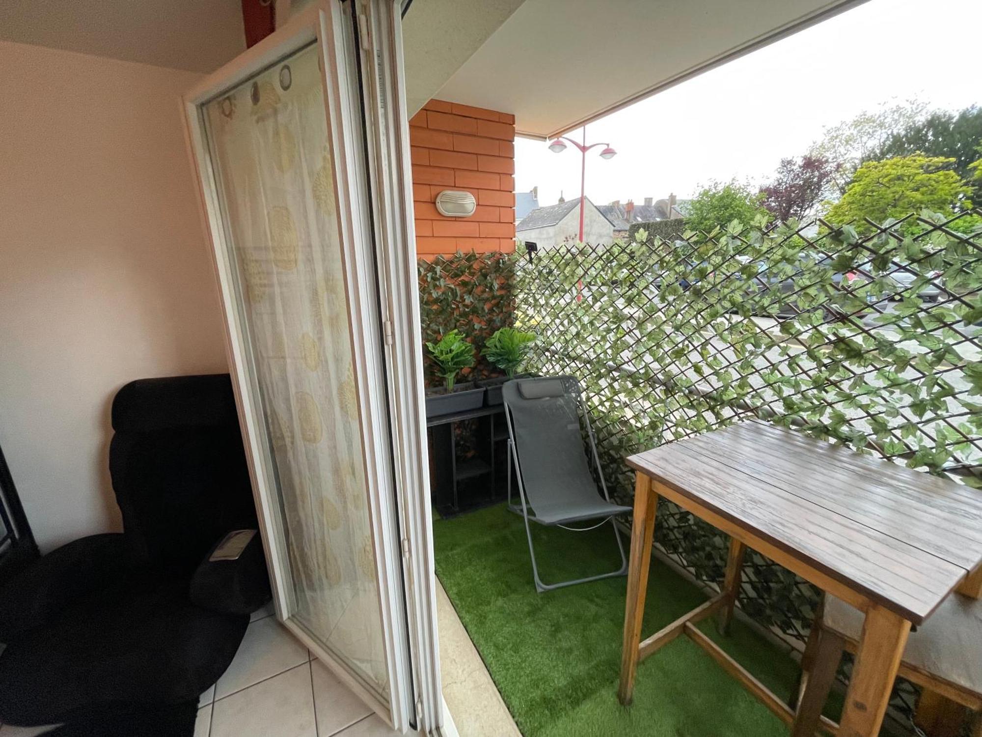 Nort Sur Erdre Centre Apartment ภายนอก รูปภาพ